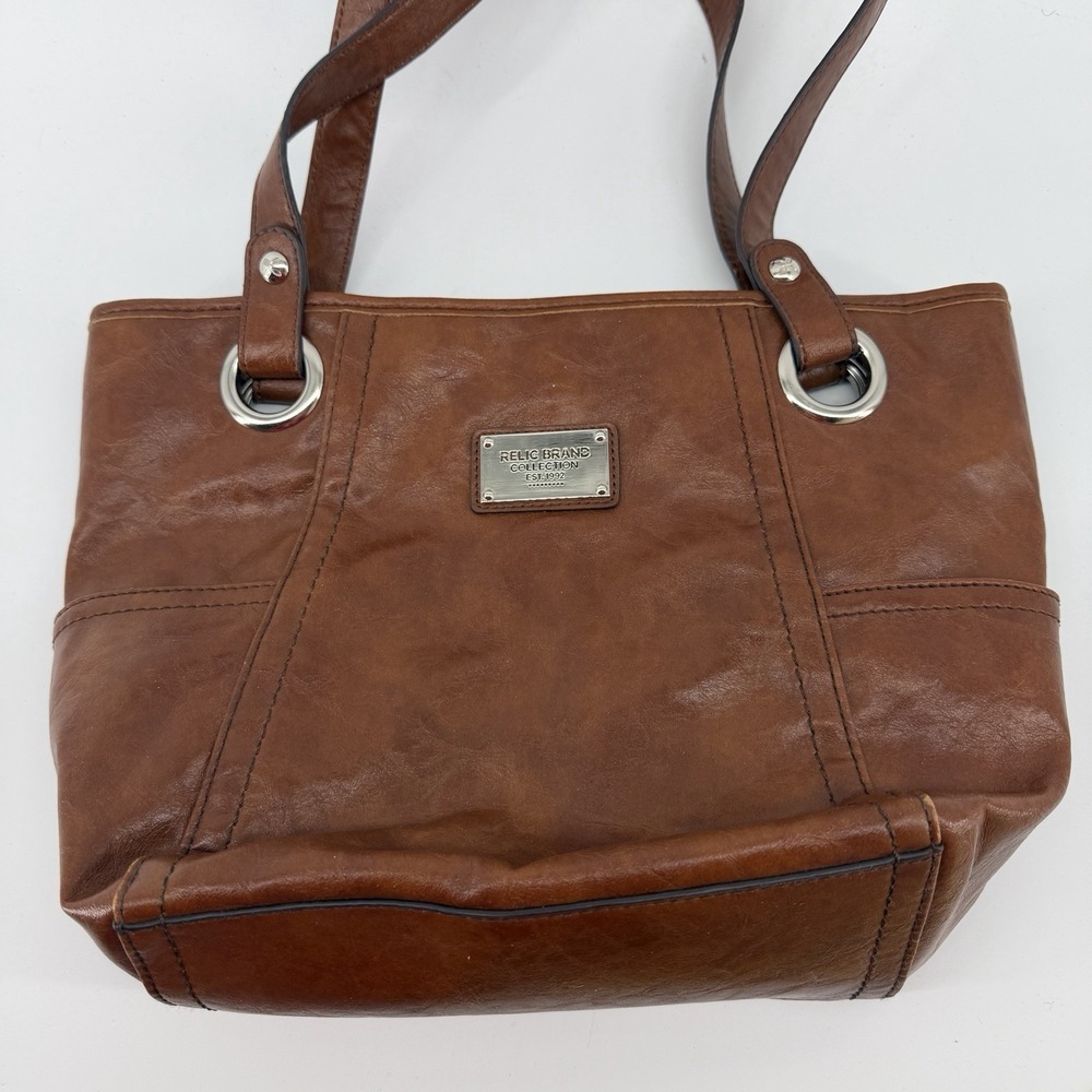 Relic Brand Collection Brown Handbag Shoulder BagPurse Side Pockets Snap Closure